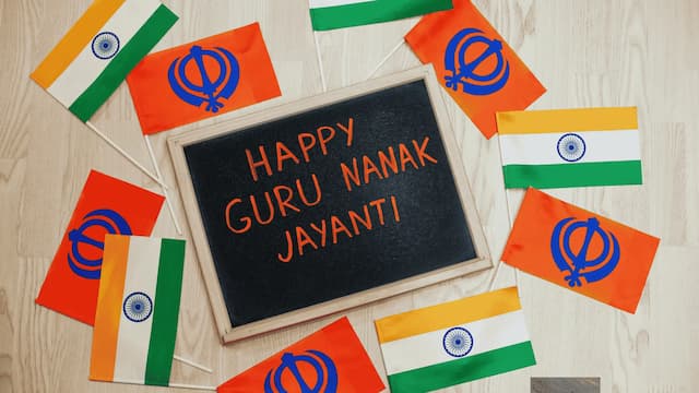 Guru Nanak Jayanti 2025 – Date, History, Significance & Celebrations blog image